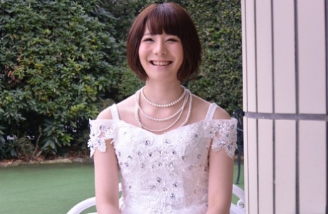 10Musume 011620_01 Amateur AV Interview A Beautiful White Plump Girl Who Usually Works As A Salesperson