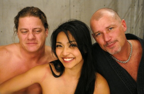 ADN-303 Confession Of Aphrodisiac Wife Sexless With My Husband, I Have Been Squid Many Times By Sex Like The Swamp Of My Father-In-Law Who Is Too Unequaled. Kana Kusakabe